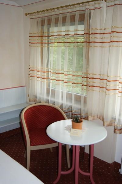 Hotel-Restaurant Schwedi ランゲナルゲン エクステリア 写真